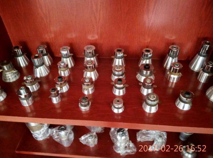 20KHz de Mechanische Trilling met lage frekwentie van de Ultrasoon Lassenomvormer
