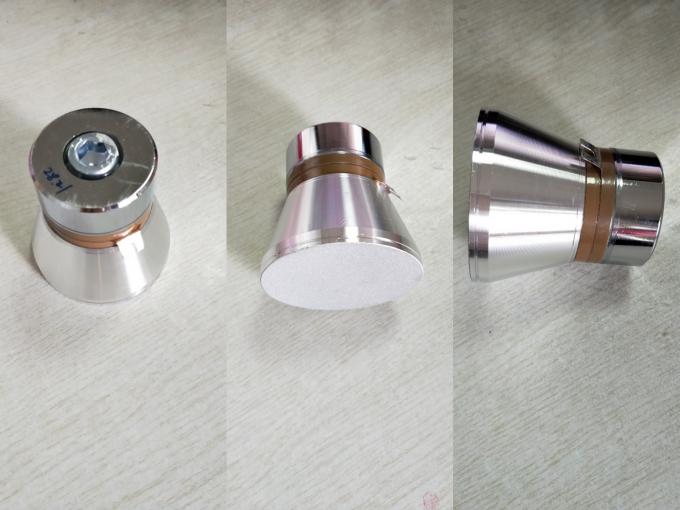 Hoge Machts Piezoelectric Ultrasone Omvormer voor 28khz 100w PZT8