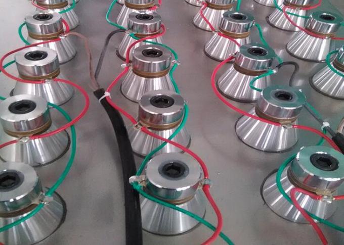 Vier Frequentie Piezoelectric Ultrasone Omvormer voor Industriële Schoonmakende Machine