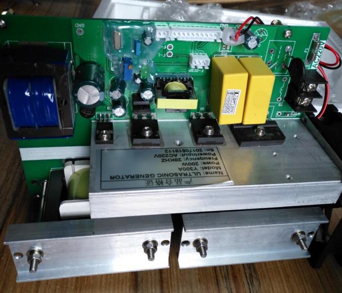 ultrasone de Frequentiegenerator van 200W 28k met Ventilator Drijfomvormer